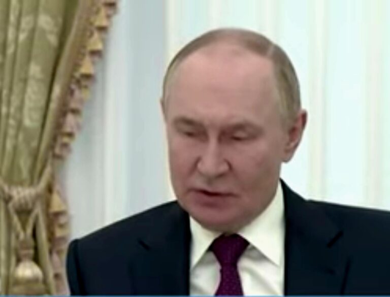 Screenshot_20250623_223158_YouTube